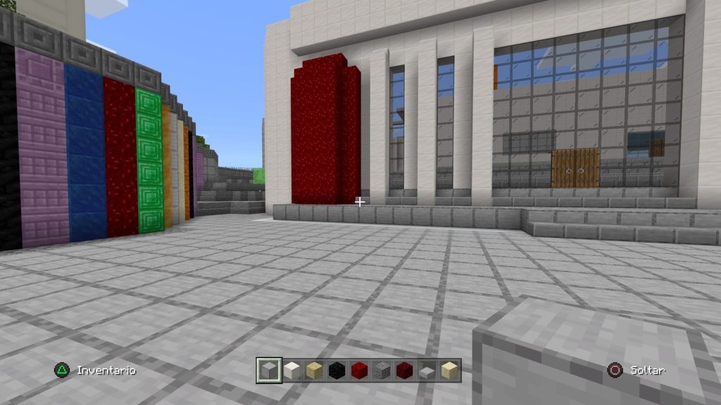 Una de las entradas a la FCPyS en Minecraft